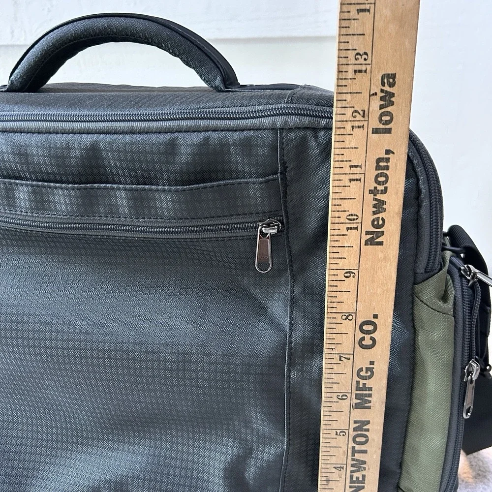 Eagle Creek CarryOn ES Tote Bag 17